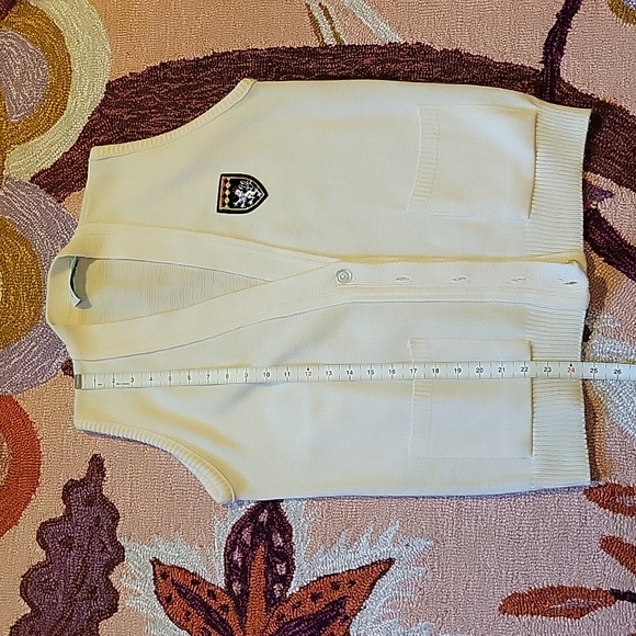 Vintage Glamour Knit Sweater Vest - Picture 8 of 12